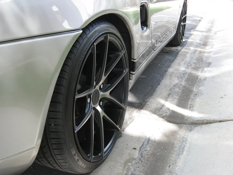 2001 Porsche 986 Boxster - Image 23 of 31