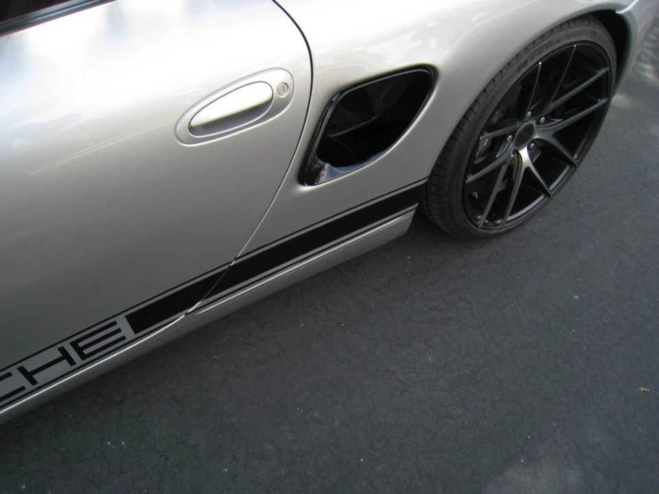 2001 Porsche 986 Boxster - Image 28 of 31