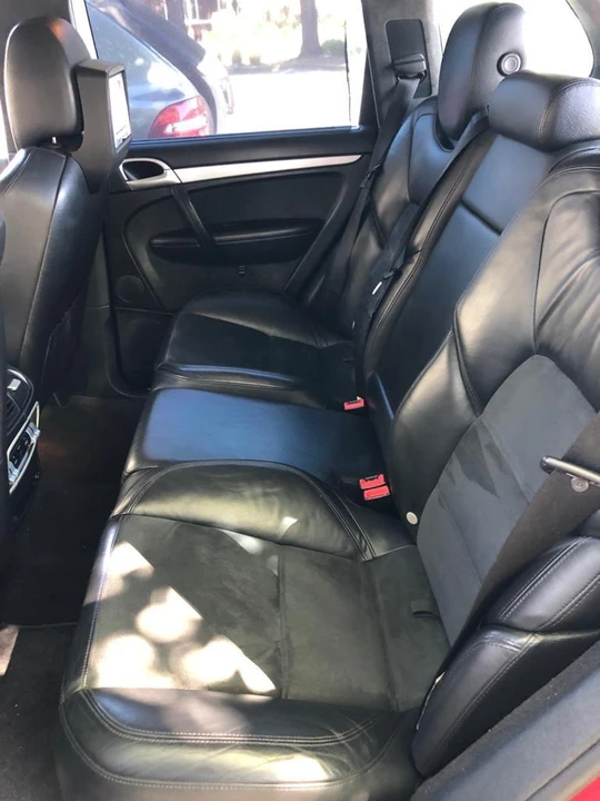 2009 Porsche 955/957 Cayenne GTS - Image 25 of 31