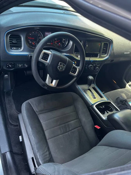 2011 Dodge Charger 7th Gen - Image 4 of 14
