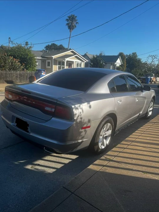 2011 Dodge Charger 7th Gen - Image 9 of 14
