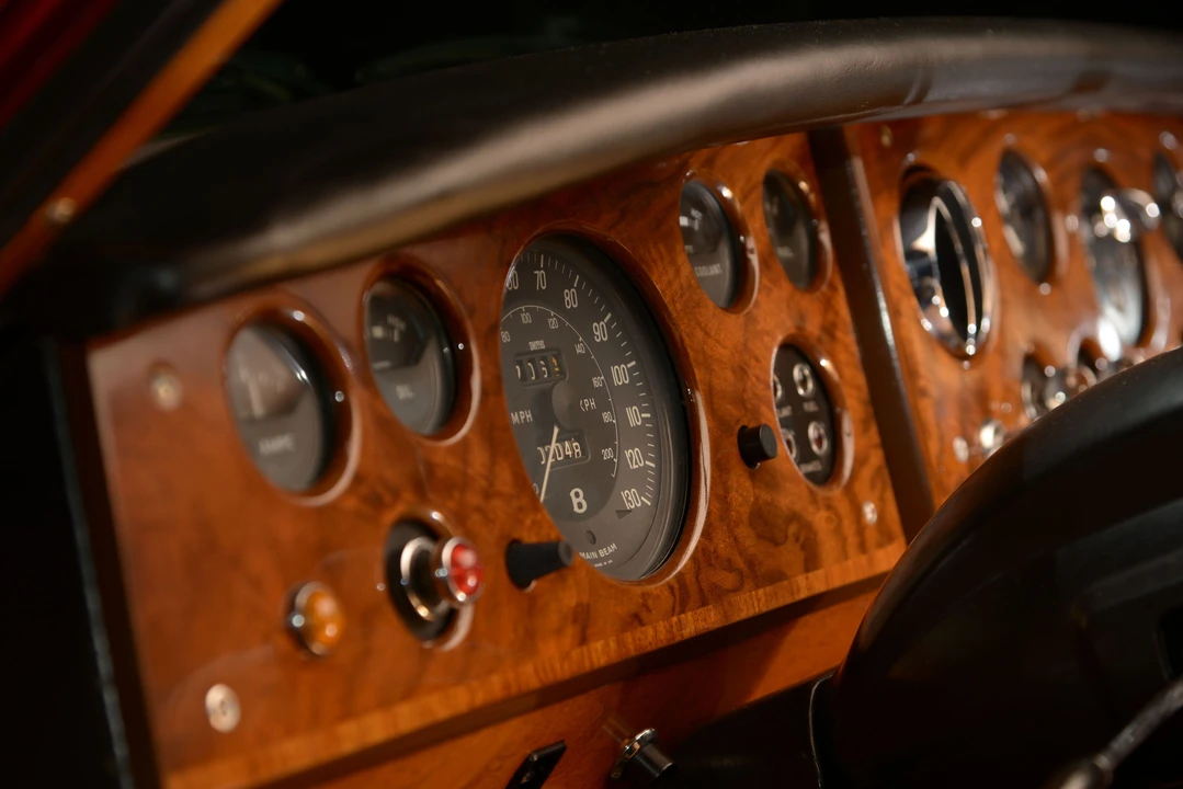 Bentley T1 - Image 4 of 31