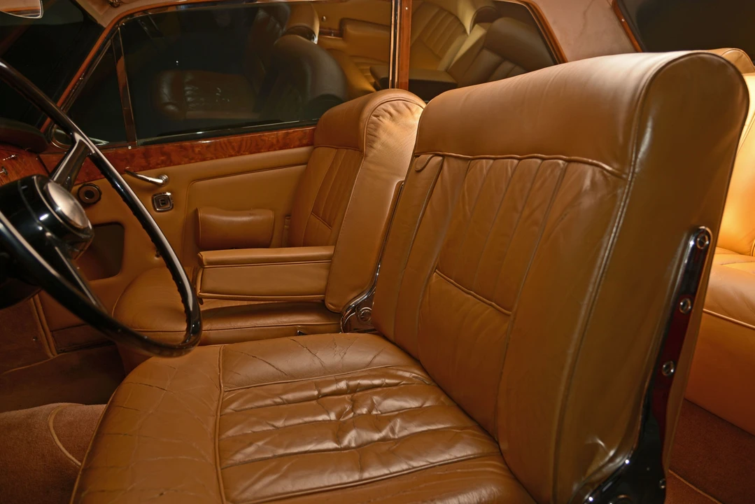 Bentley T1 - Image 10 of 31