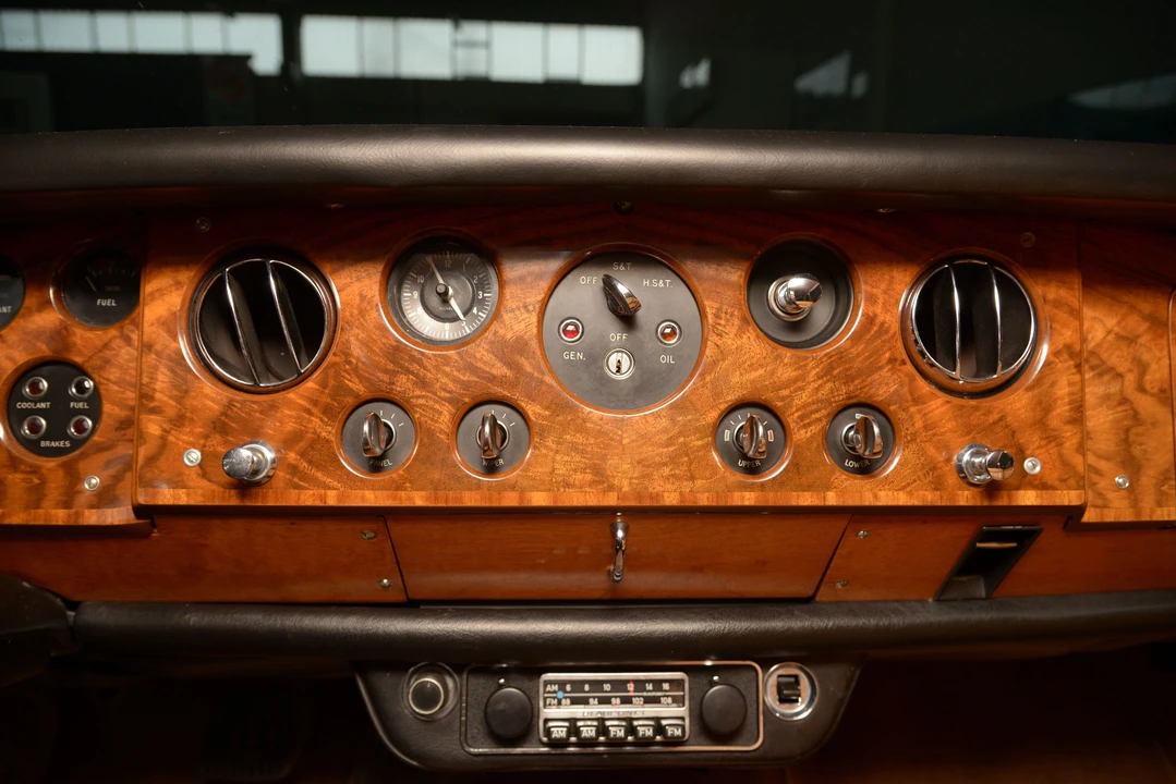 Bentley T1 - Image 9 of 31