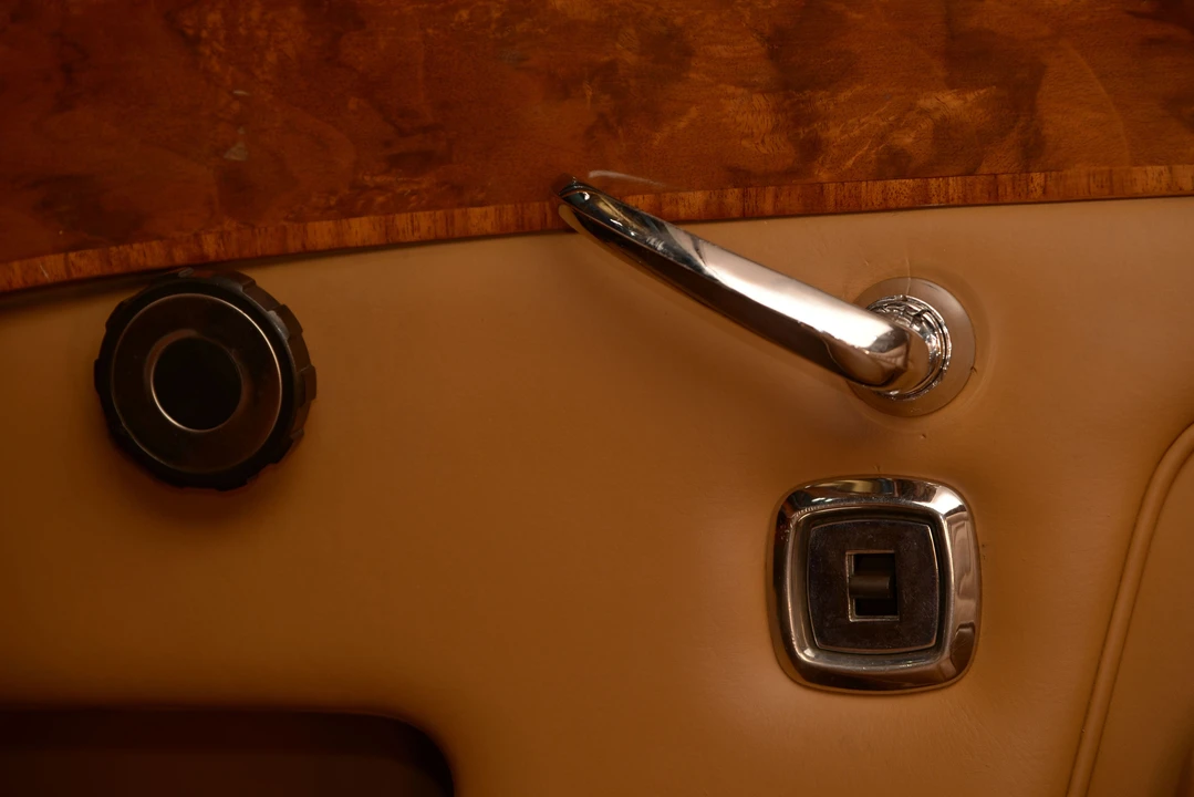 Bentley T1 - Image 11 of 31