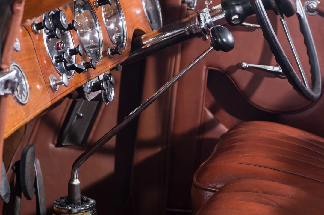 Lagonda - Image 17 of 31