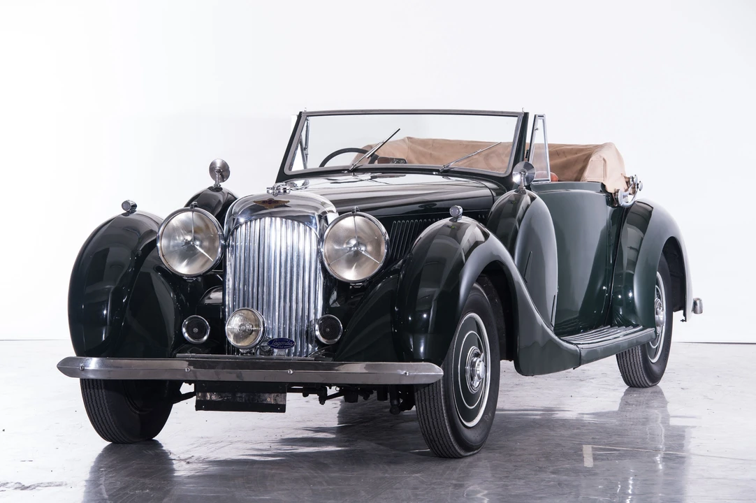 Lagonda - Image 5 of 31