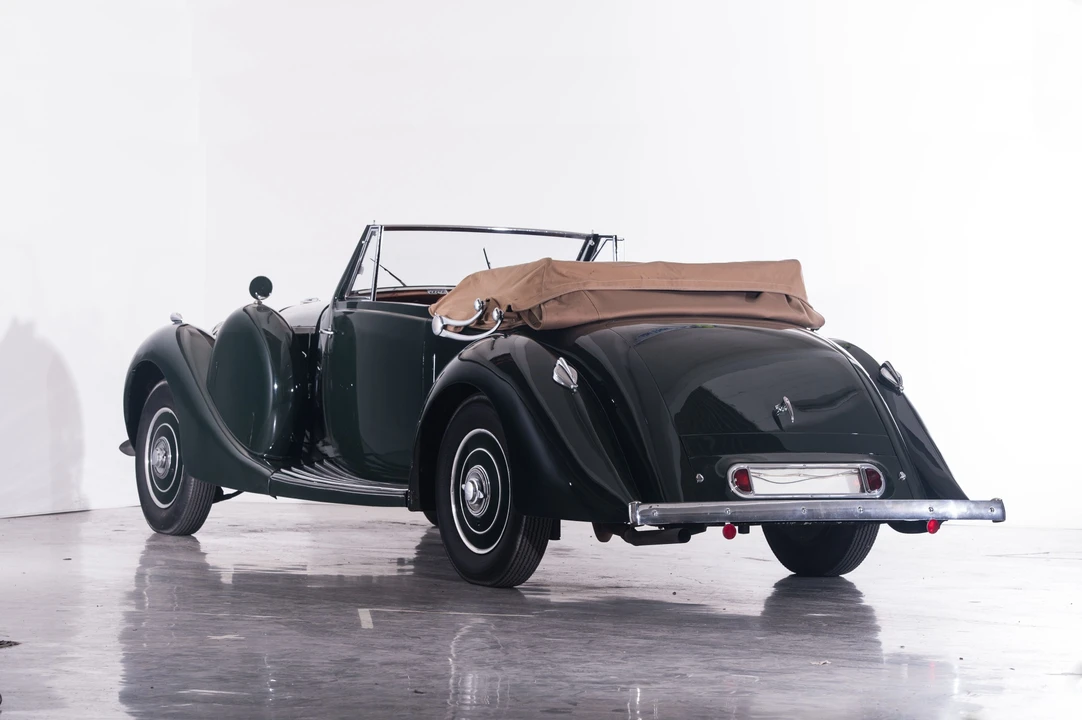 Lagonda - Image 8 of 31
