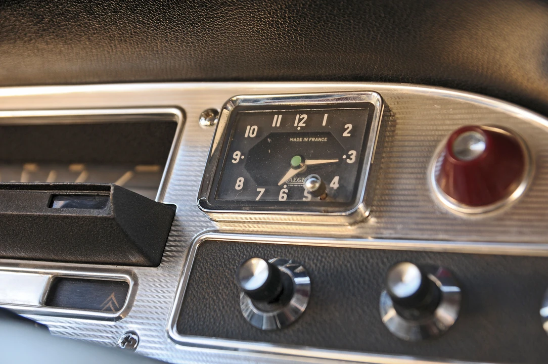 1964 Citroen DS19 - Image 16 of 24