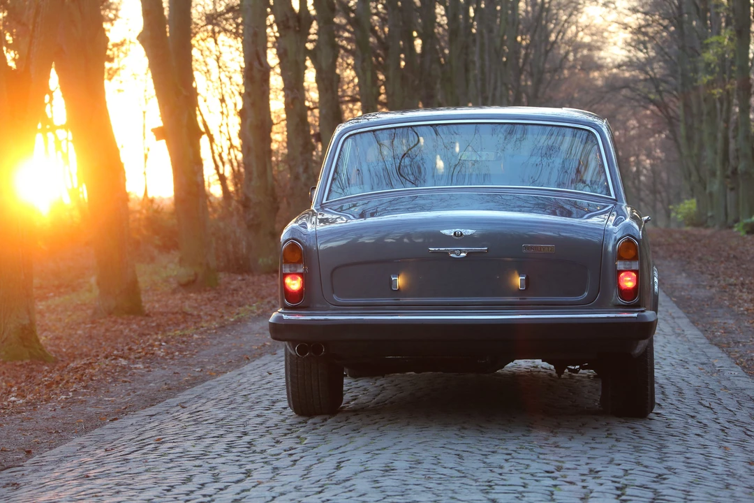 Bentley T2 - Image 4 of 7
