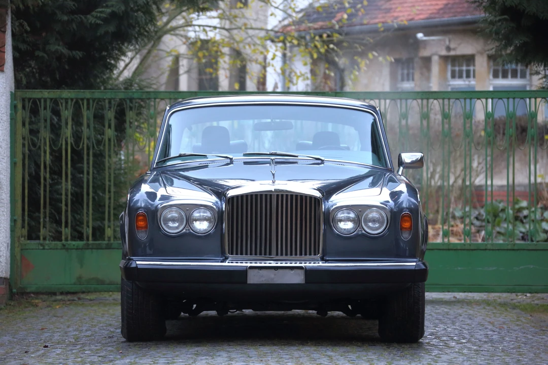 Bentley T2 - Image 2 of 7