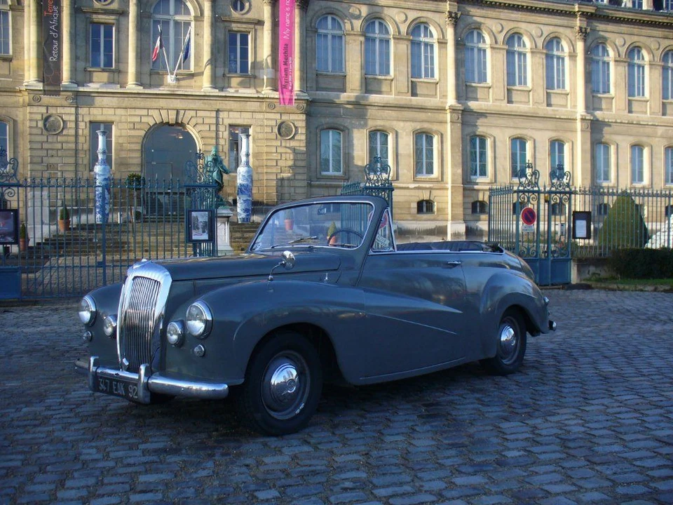 1956 Daimler - Image 5 of 5