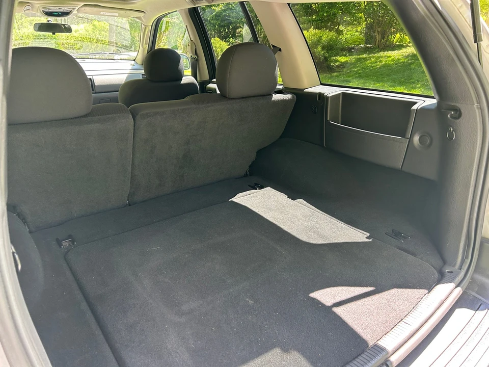 2004 Jeep WJ Grand Cherokee - Image 19 of 29