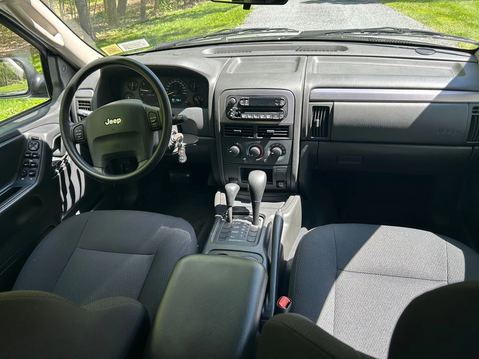 2004 Jeep WJ Grand Cherokee - Image 20 of 29