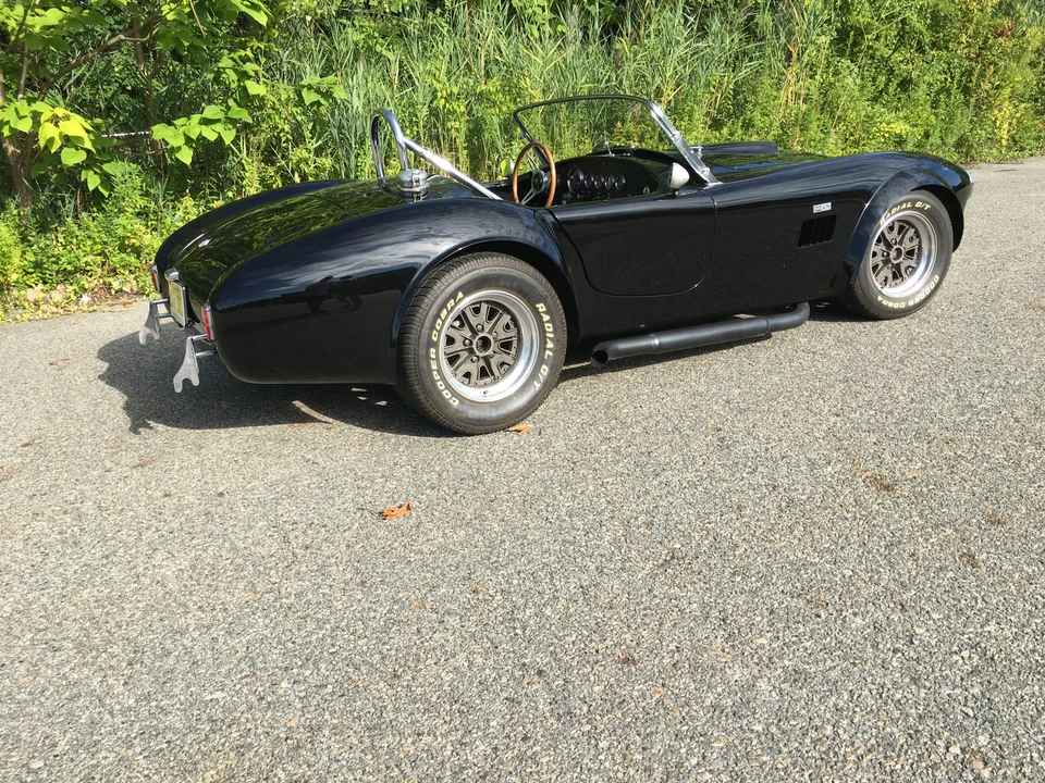 Shelby Cobra Replica - Image 28 of 31