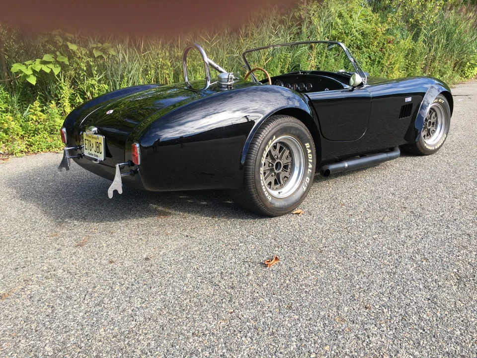 Shelby Cobra Replica - Image 30 of 31