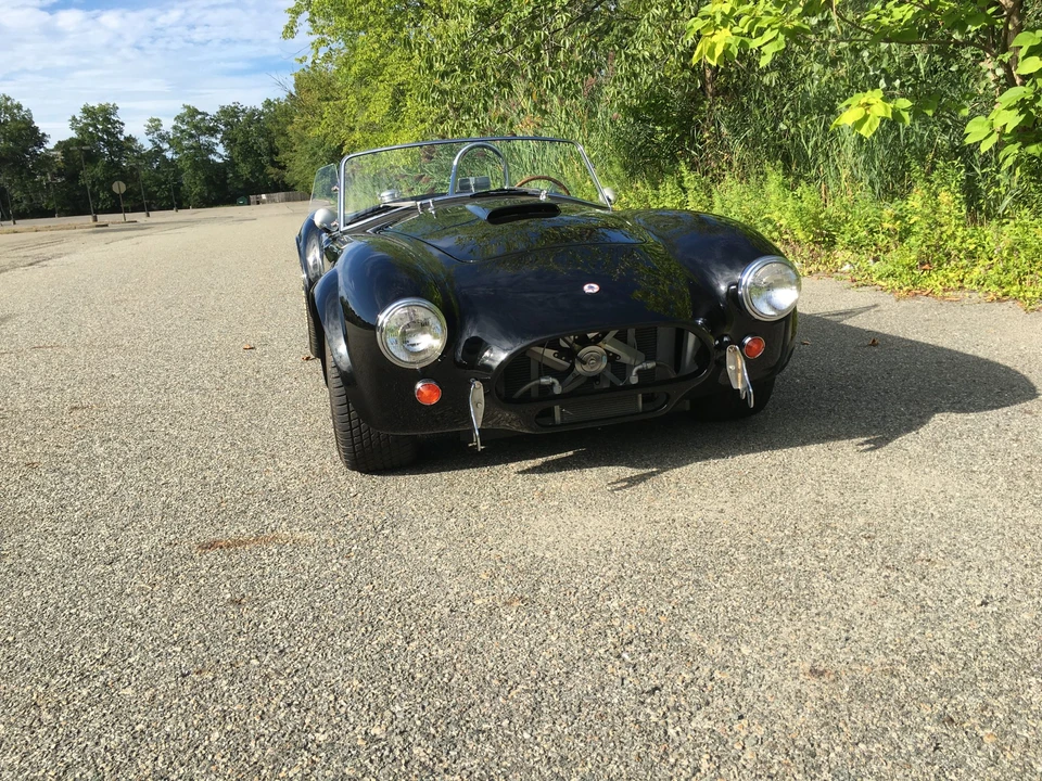 Shelby Cobra Replica - Image 19 of 31