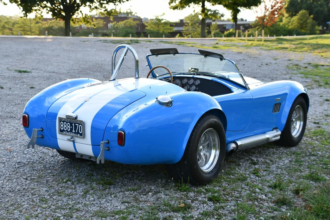 Shelby Cobra Replica - Image 24 of 31