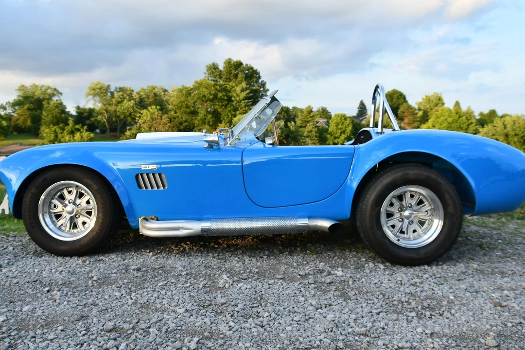 Shelby Cobra Replica - Image 4 of 31