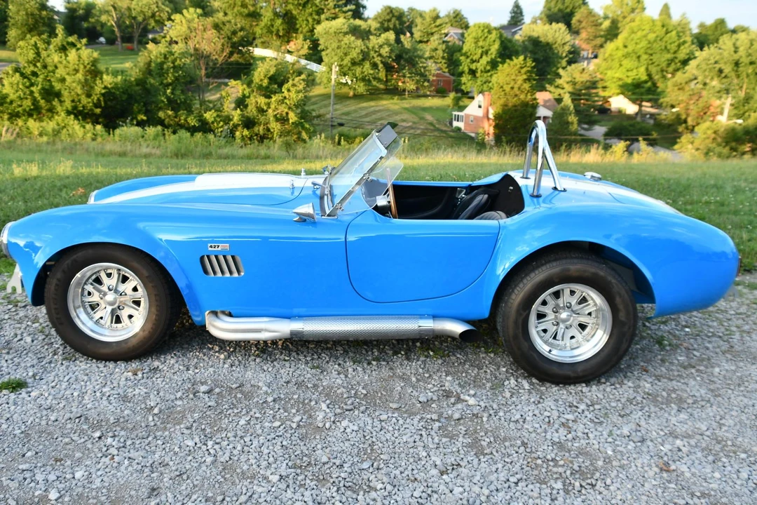 Shelby Cobra Replica - Image 3 of 31