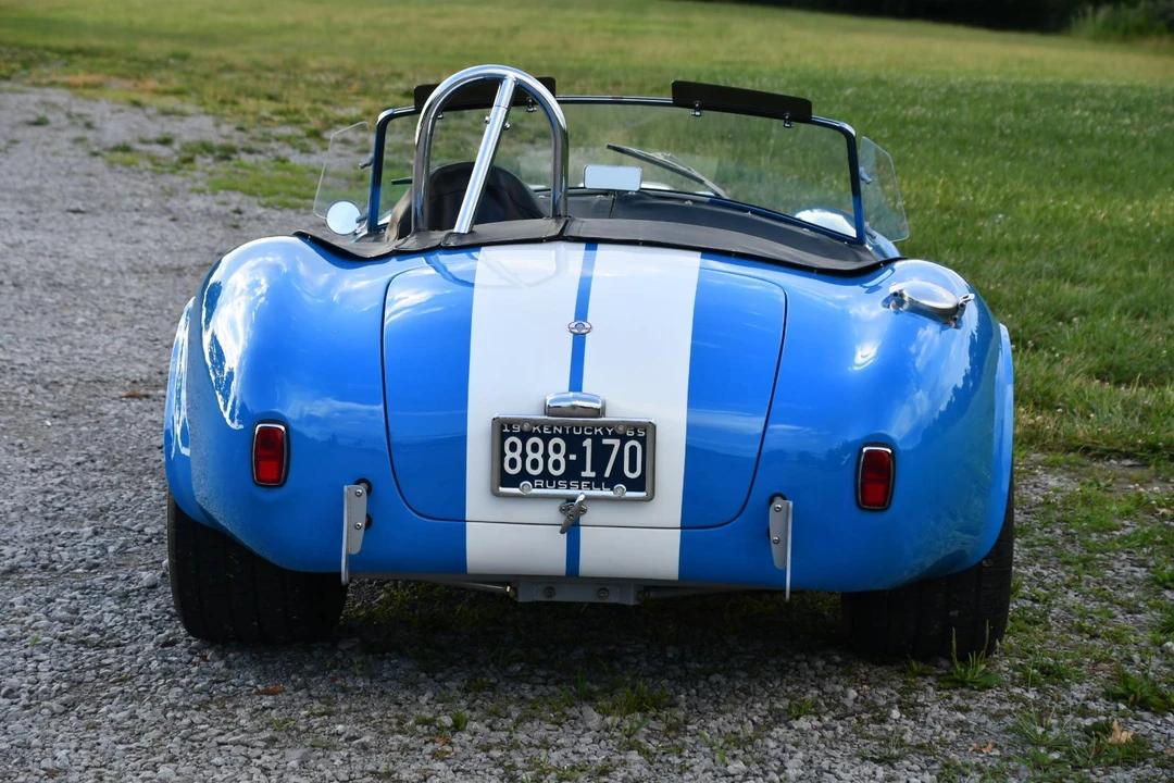 Shelby Cobra Replica - Image 26 of 31
