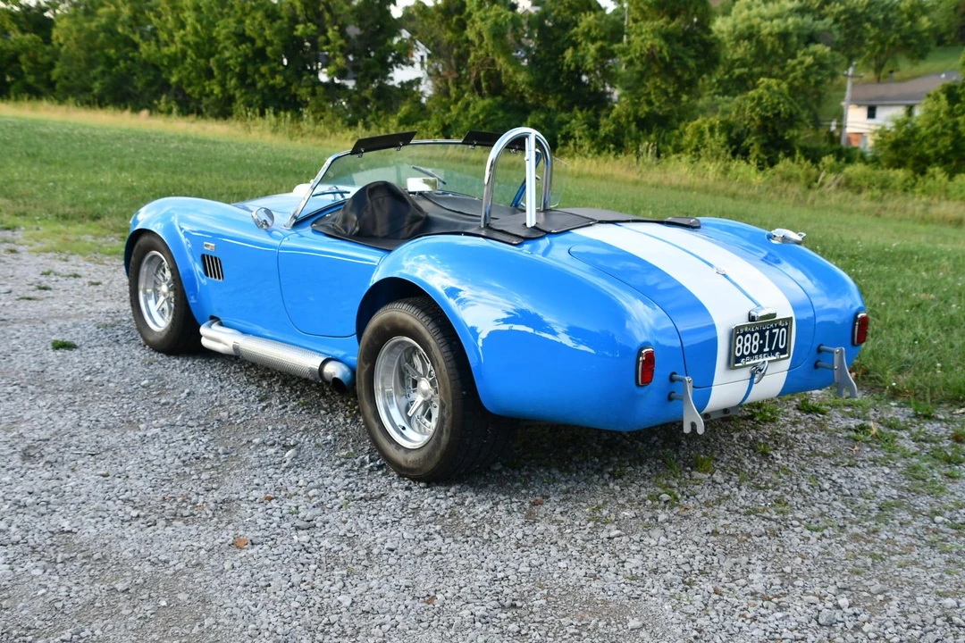 Shelby Cobra Replica - Image 28 of 31