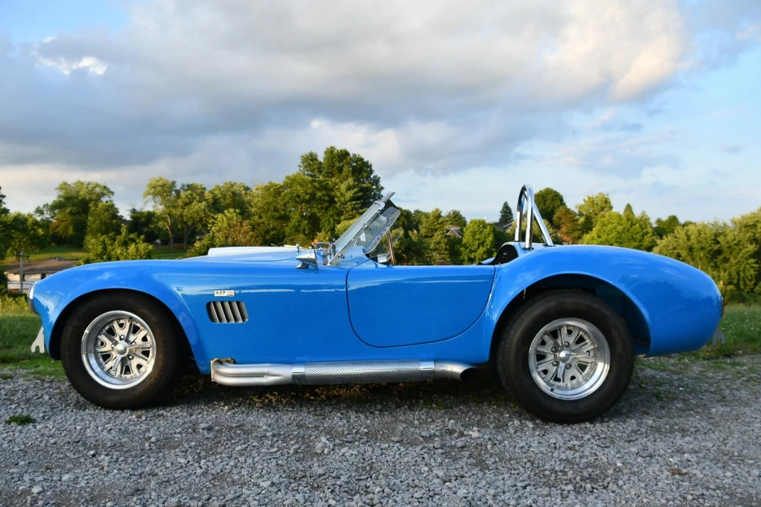 Shelby Cobra Replica - Image 5 of 31