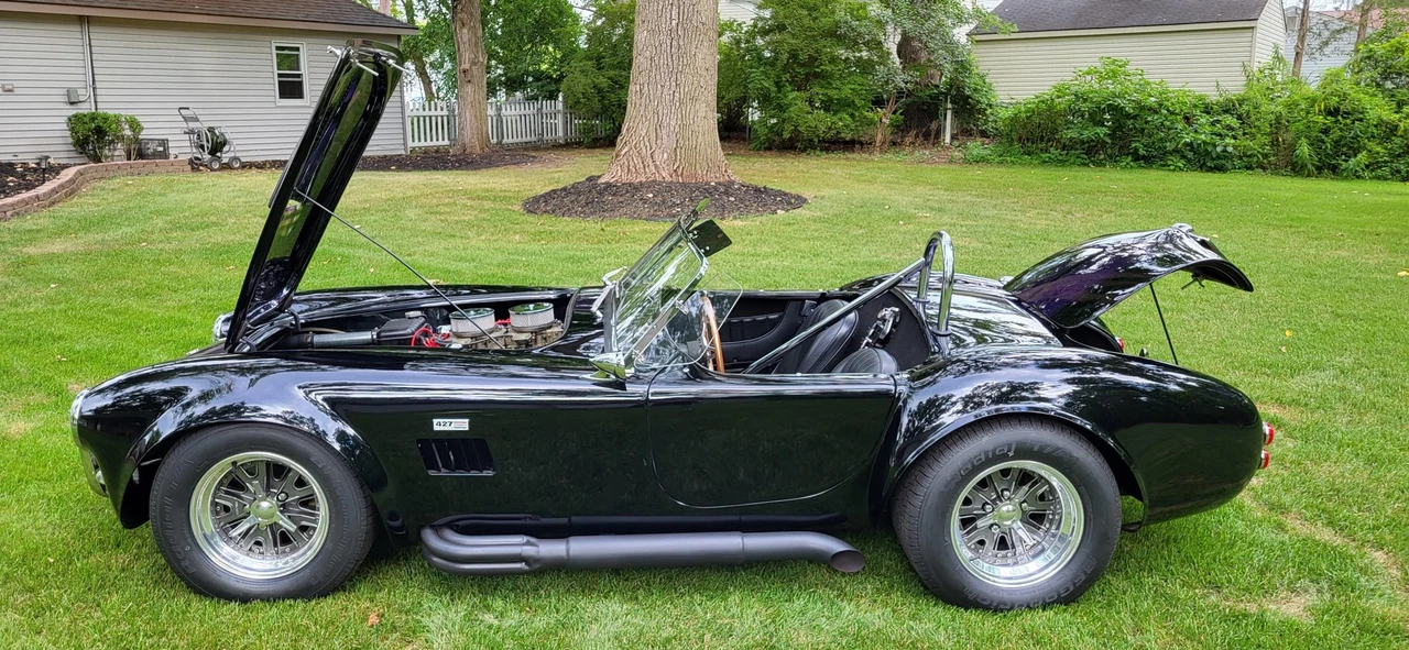 Shelby Cobra Replica - Image 8 of 31