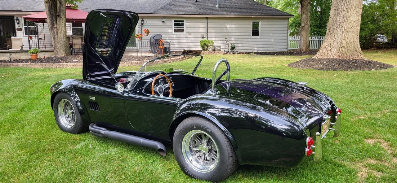 Shelby Cobra Replica - Image 12 of 31