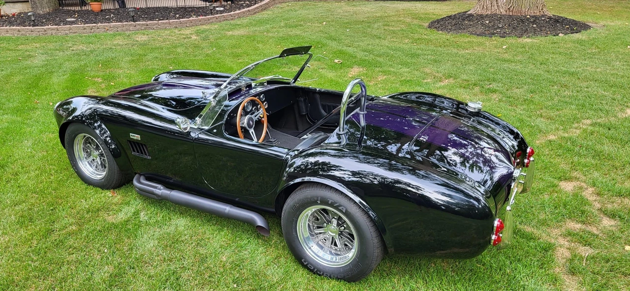Shelby Cobra Replica - Image 11 of 31