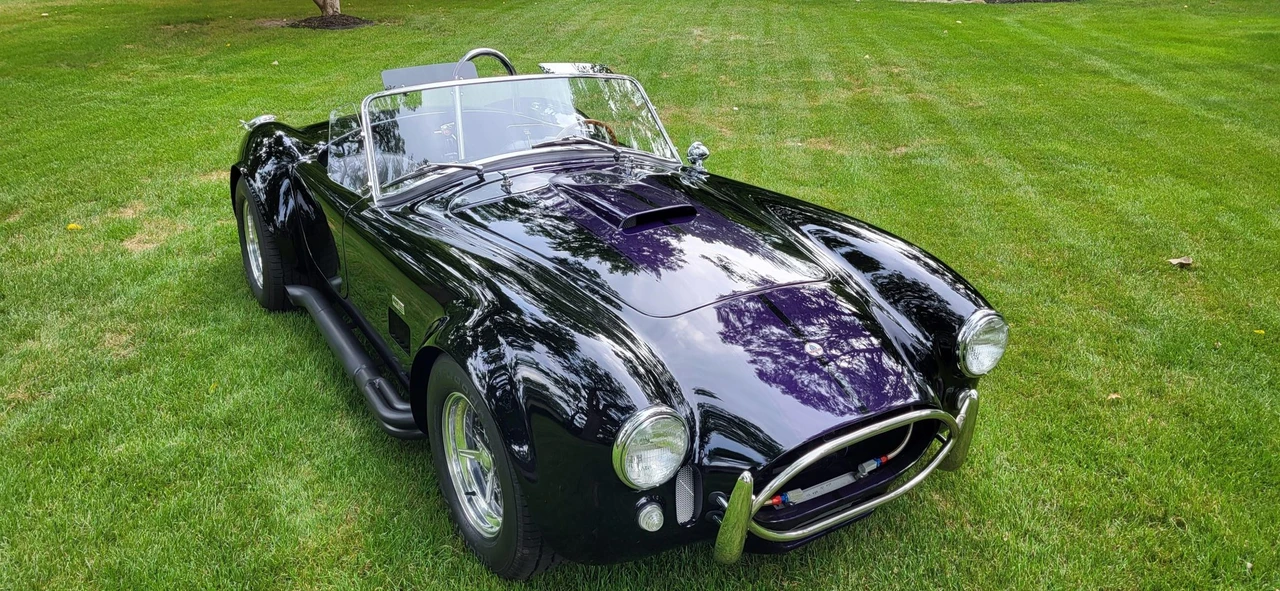 Shelby Cobra Replica - Image 24 of 31