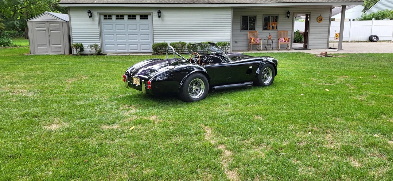 Shelby Cobra Replica - Image 18 of 31