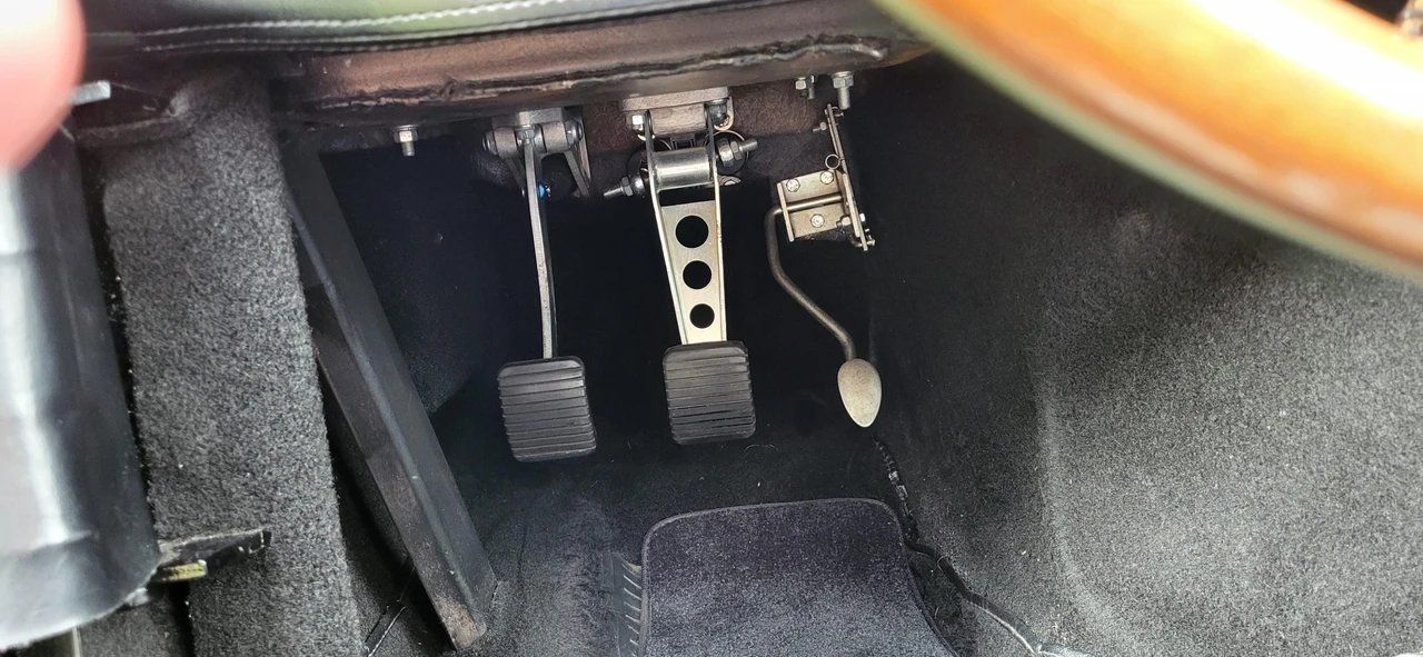 Shelby Cobra Replica - Image 31 of 31