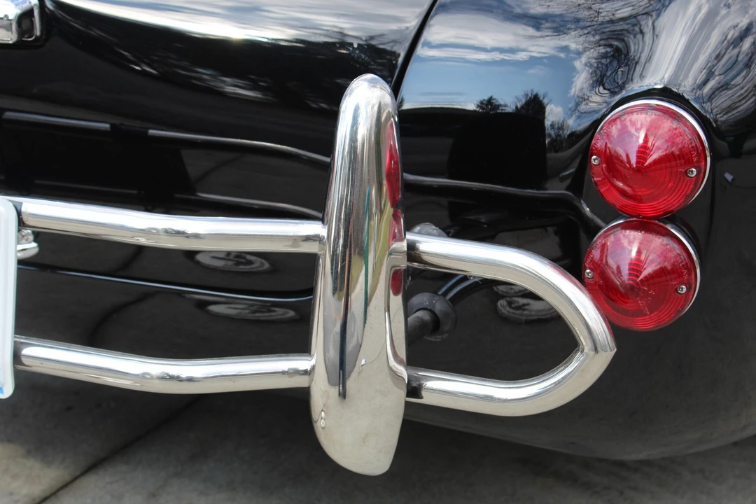 Shelby Cobra Replica - Image 31 of 31