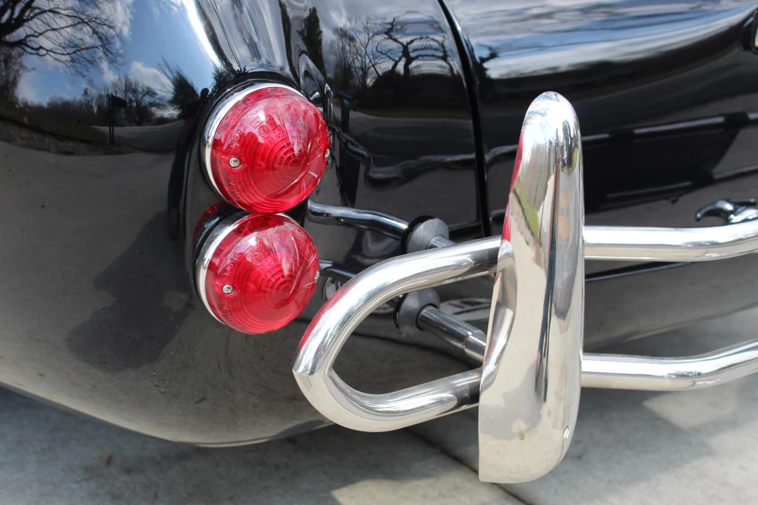 Shelby Cobra Replica - Image 30 of 31