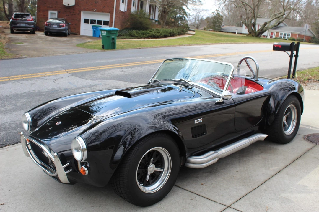Shelby Cobra Replica - Image 2 of 31