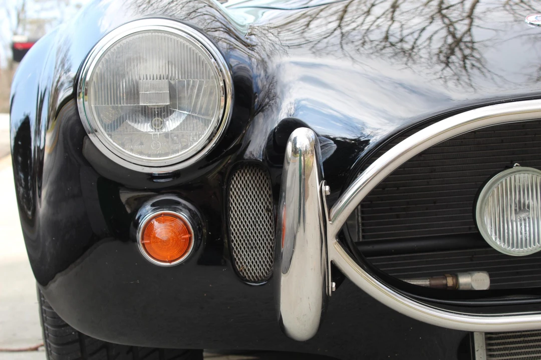 Shelby Cobra Replica - Image 28 of 31
