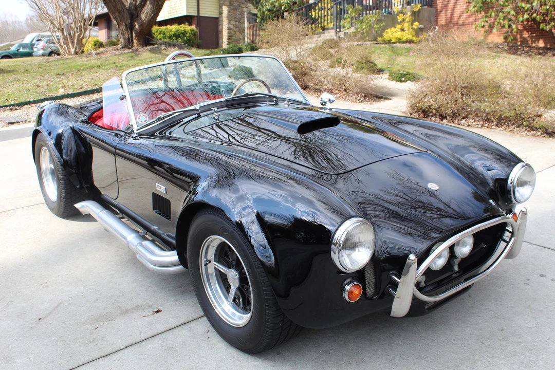 Shelby Cobra Replica - Image 6 of 31