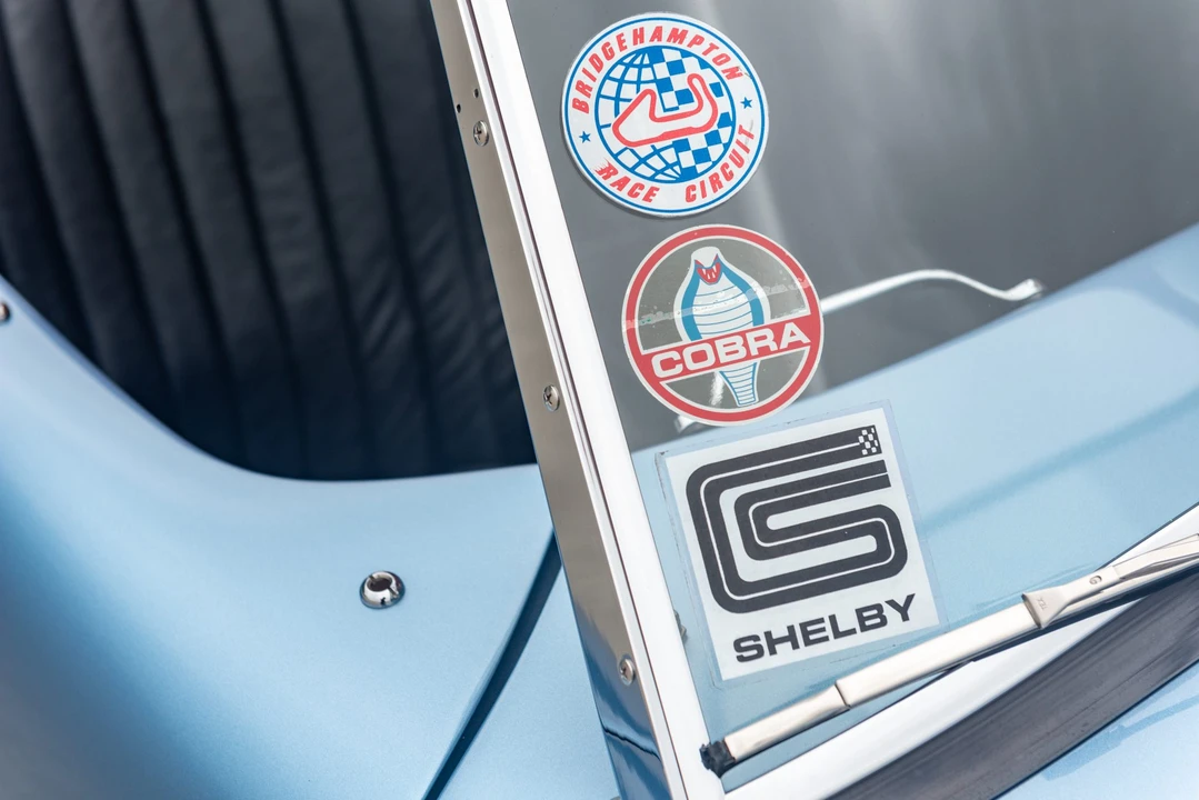 Shelby Cobra Replica - Image 17 of 31