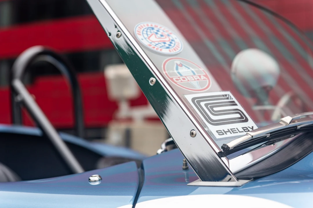 Shelby Cobra Replica - Image 18 of 31