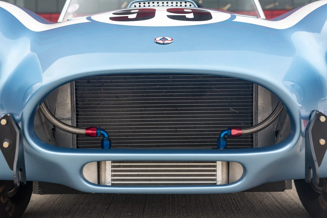 Shelby Cobra Replica - Image 20 of 31
