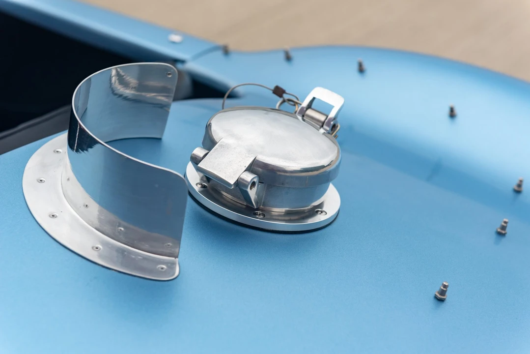 Shelby Cobra Replica - Image 21 of 31