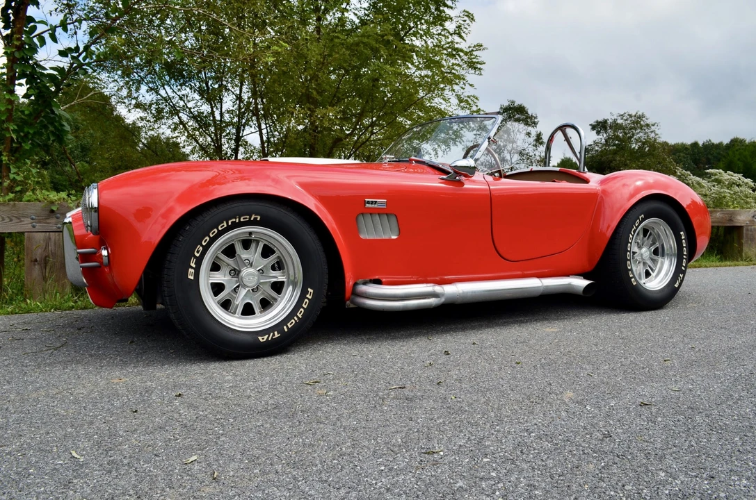 Shelby Cobra Replica - Image 12 of 31