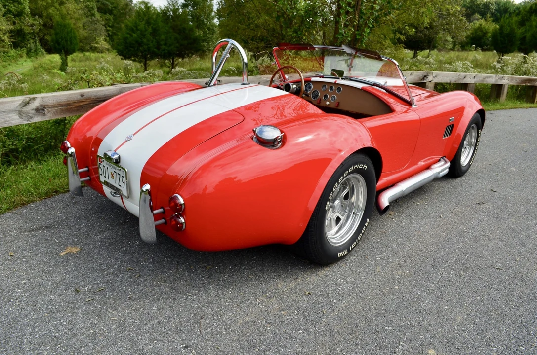 Shelby Cobra Replica - Image 26 of 31