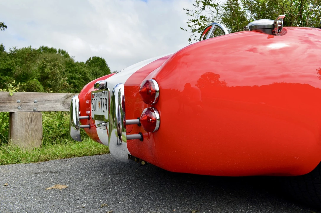 Shelby Cobra Replica - Image 31 of 31