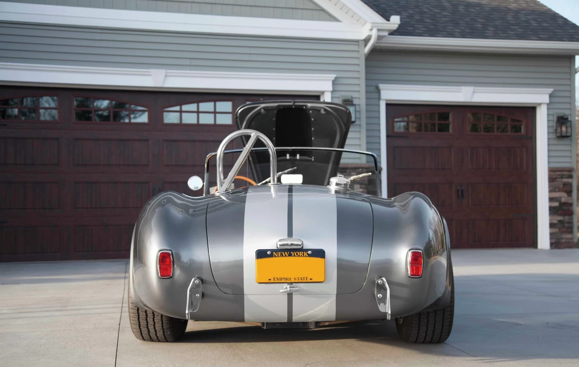 Shelby Cobra Replica - Image 3 of 31
