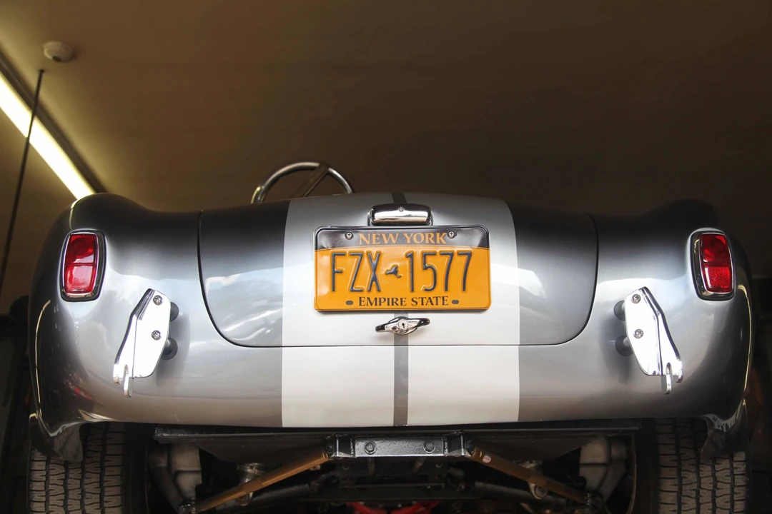 Shelby Cobra Replica - Image 22 of 31