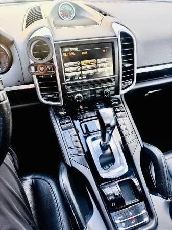 2013 Porsche 958 Cayenne - Image 11 of 15