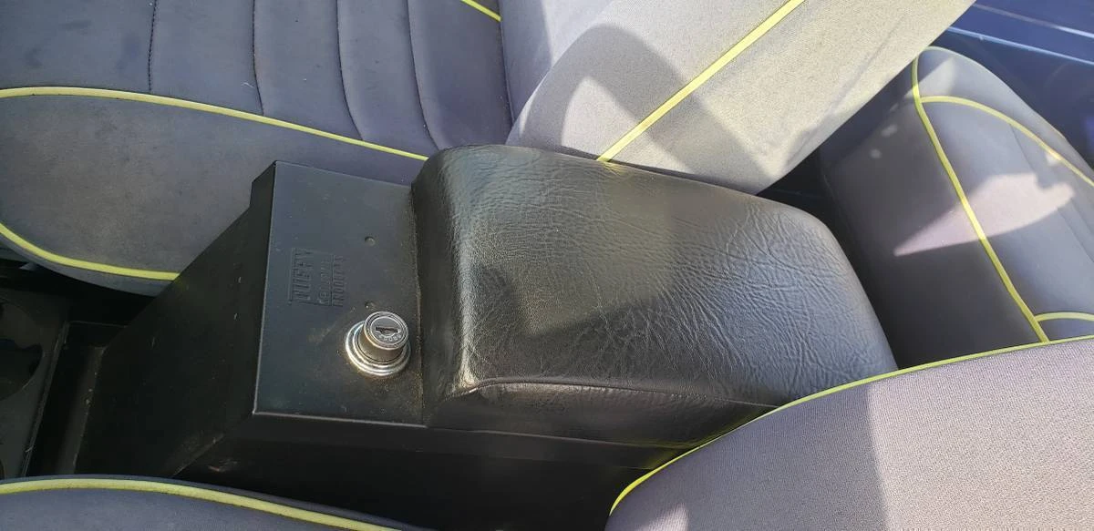 1995 Jeep YJ Wrangler - Image 10 of 11