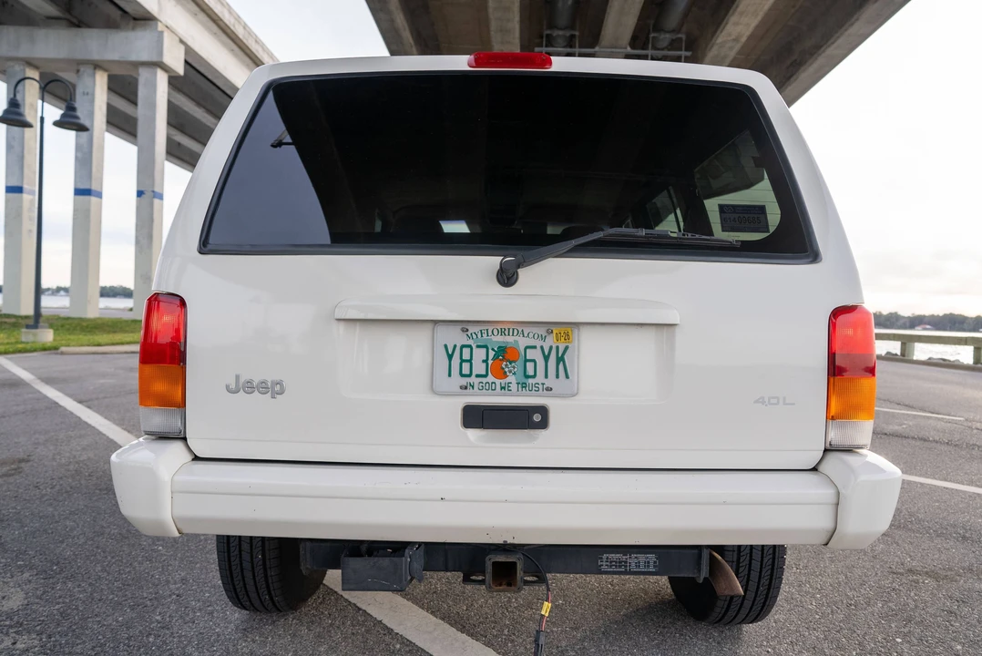 1999 Jeep XJ Cherokee - Image 5 of 11
